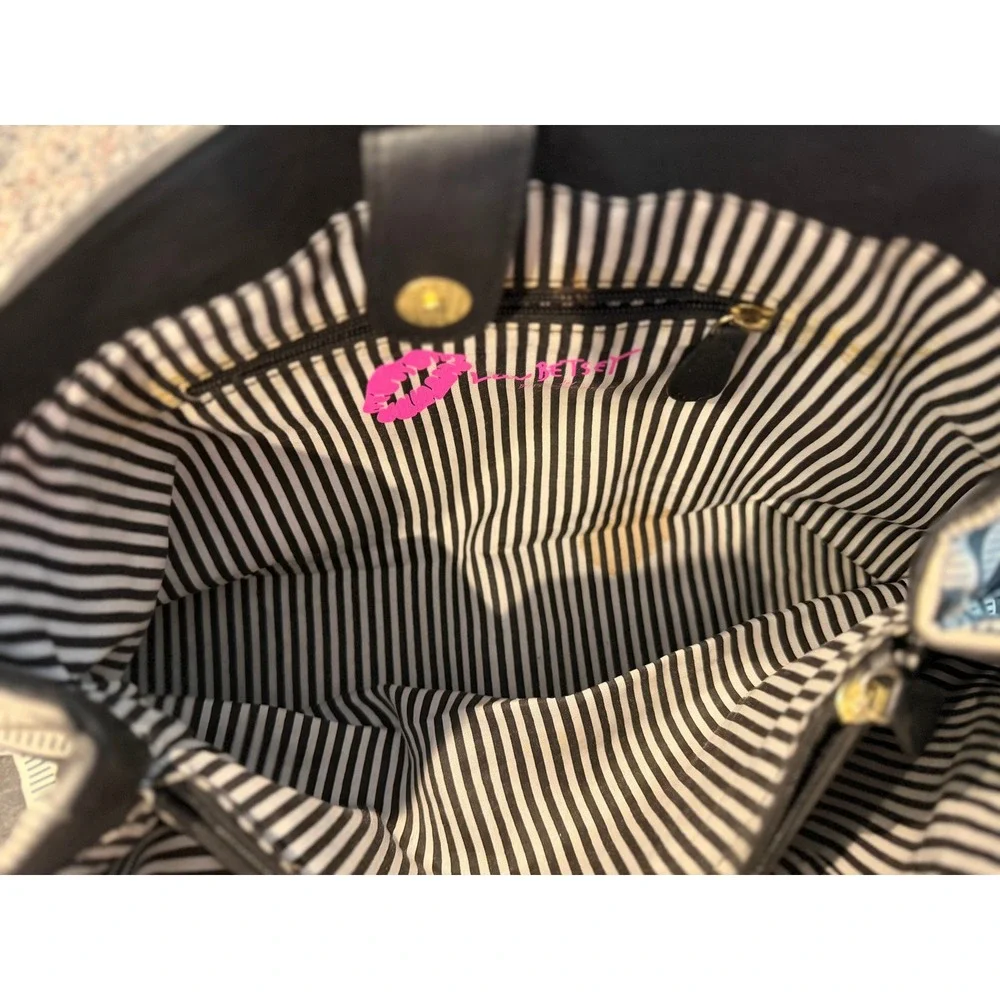 Betsey Johnson betsey johnson